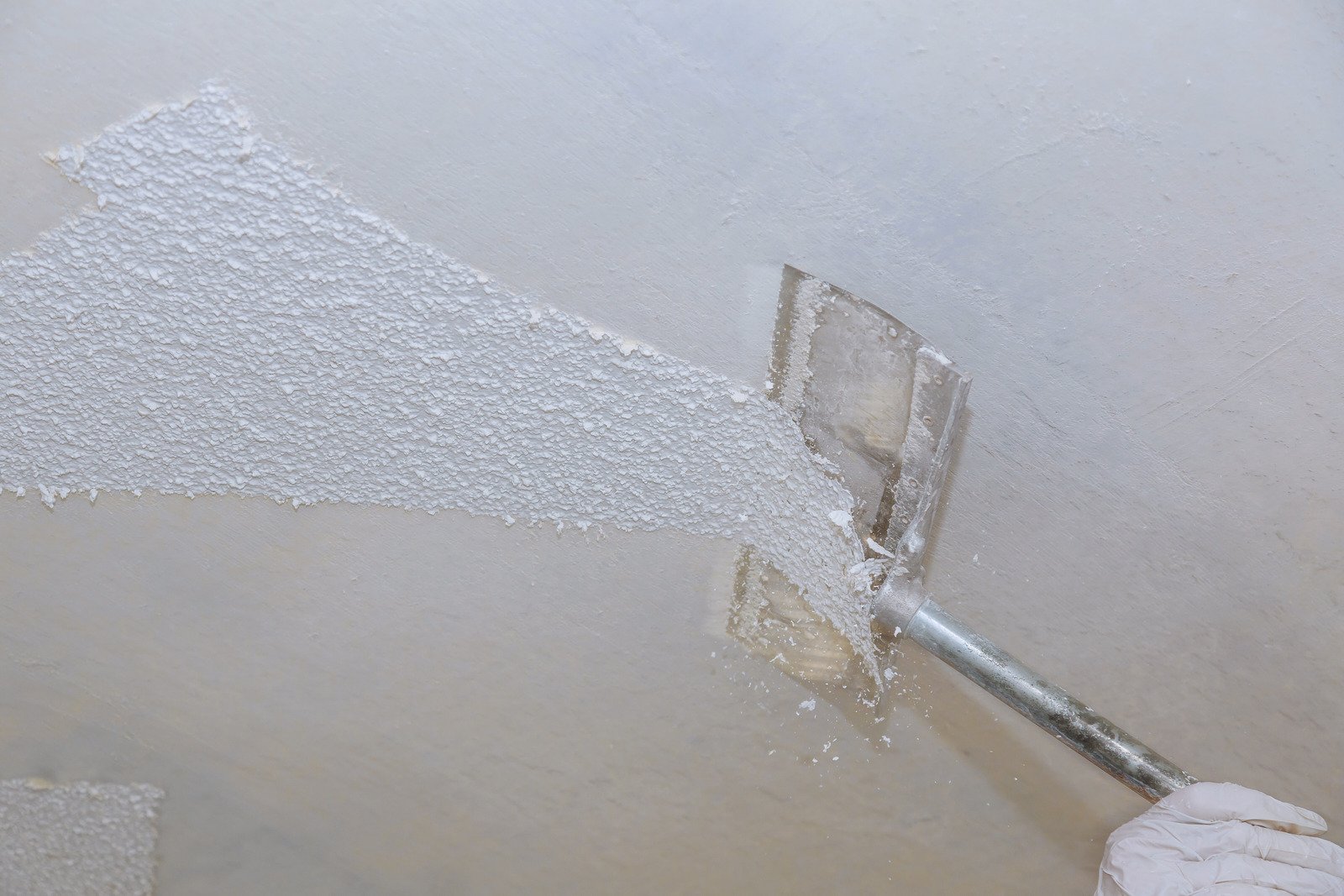 Popcorn ceiling removal